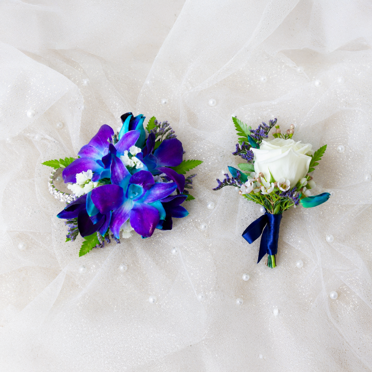 Corsage & Matching Buttonhole Set
