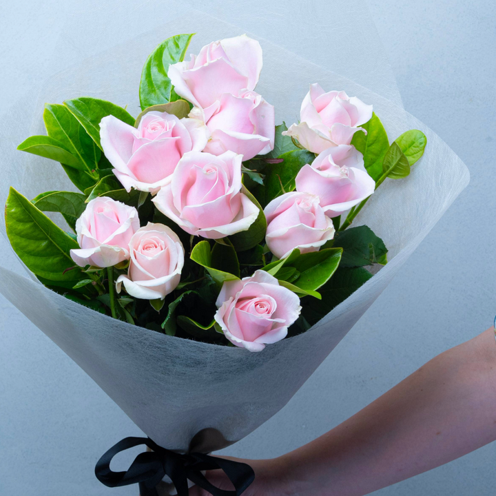 Pink Grace- 10 Soft Pink Rose Bouquet